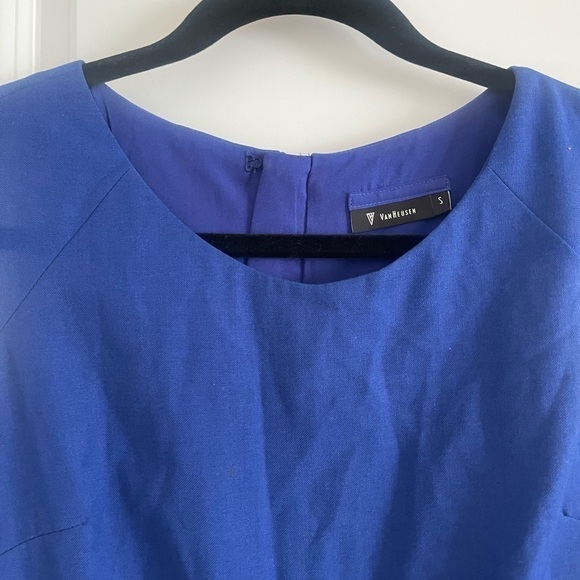 Sleeveless Formal Dress - Size Small - Picture 4 of 7